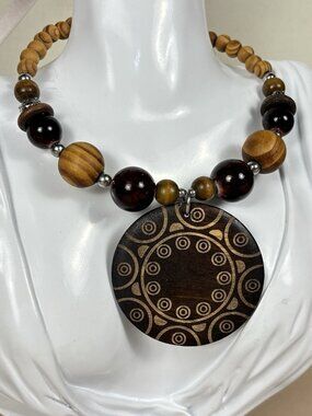 Handmade Bohemian Wood Bead Necklace Adjustable Choker Boho Festival Jewelry A37